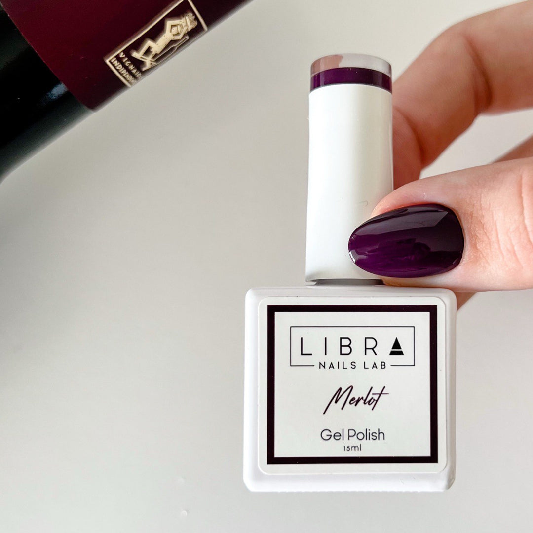 "Merlot" - HEMA/TPO free Gel Polish 15ml