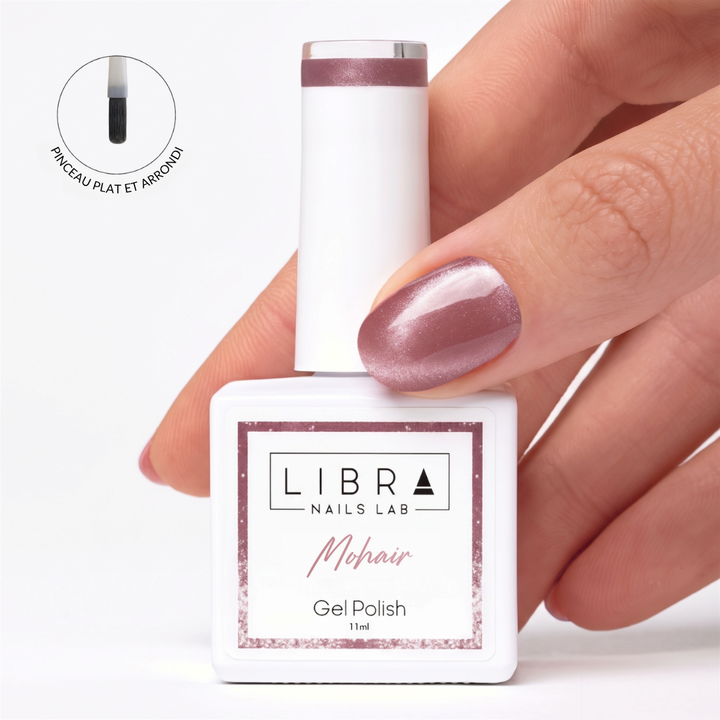 Vernis semi-permanent Cat Eye Mohair Libra Nails Lab – mauve sophistiqué, flacon et effet sur l'ongle