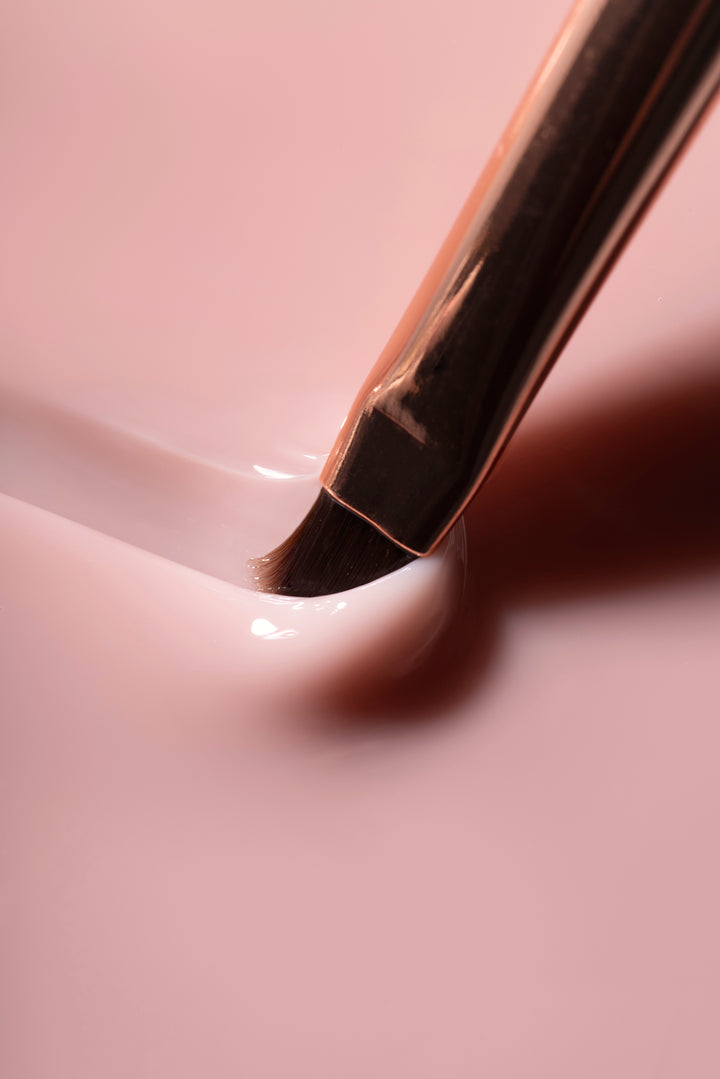 Shape It Easy - Cashmere - Medium Viscosity Builder Gel - 30ml HEMA/TPO free