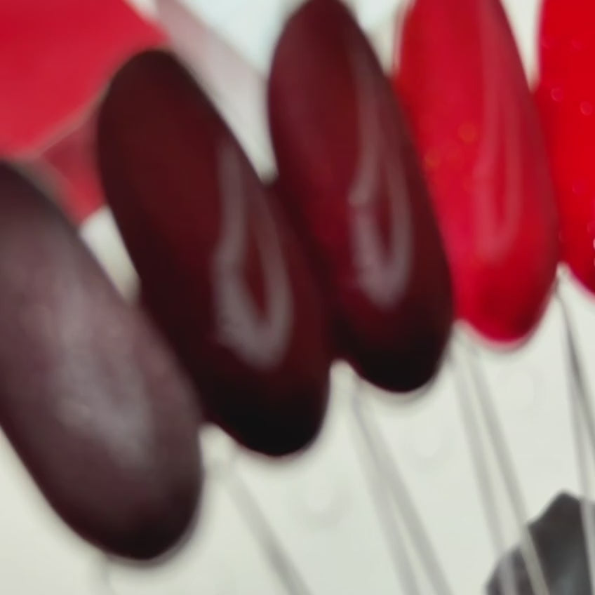 ''Opera'' - CAT EYE Gel Polish