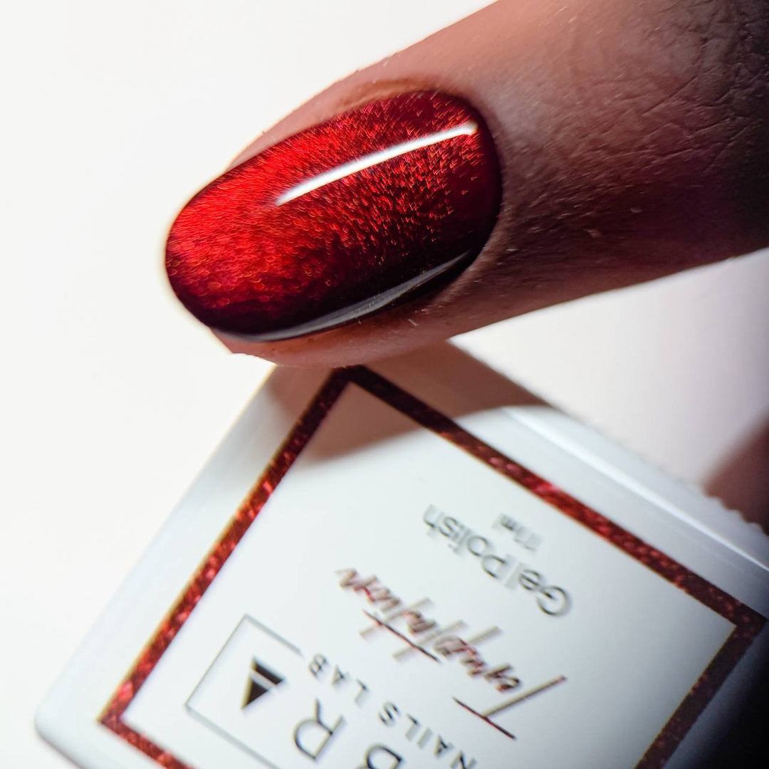 ''Temptation'' - CAT EYE Gel Polish