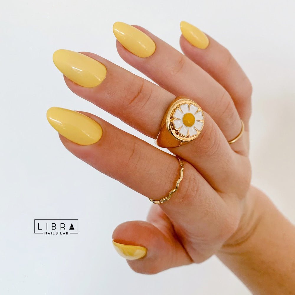 "Banana Split" - HEMA FREE Gel Polish 15ml - Elegance Beauty